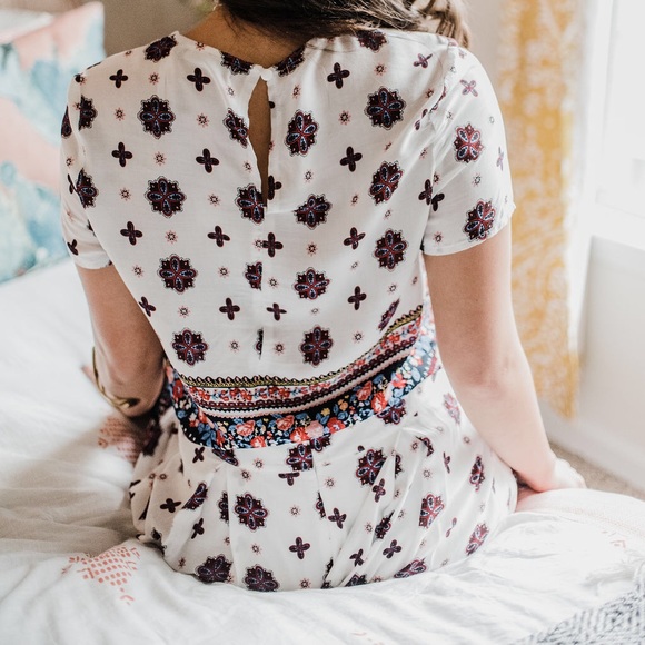 Two Piece Patterned Set - Picture 3 of 4